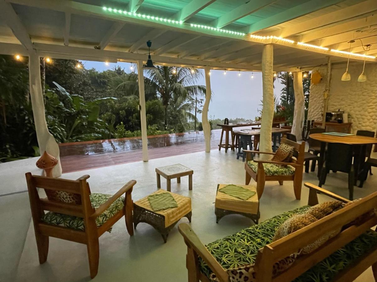 The Chorotega Hotel, Montezuma Bagian luar foto